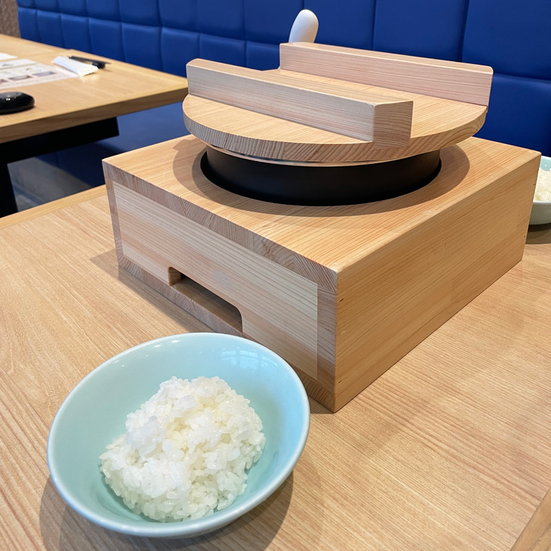 炊き上がったごはん