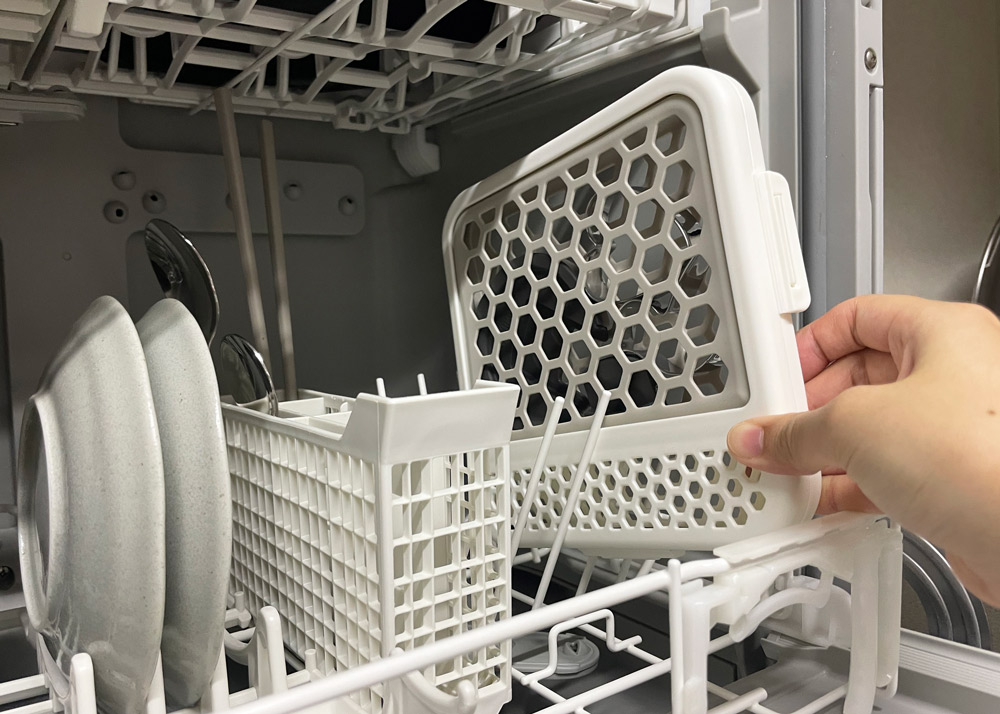 食洗機に入れたmarnaの食洗機用小物ネット