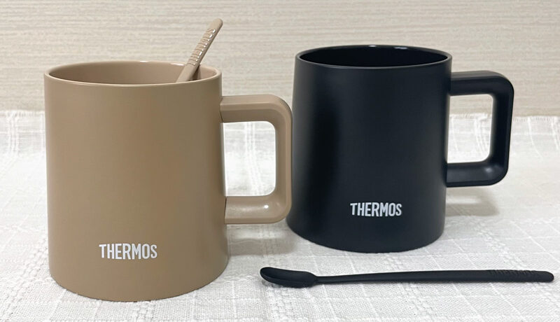サーモスの真空断熱マグカップとマドラー