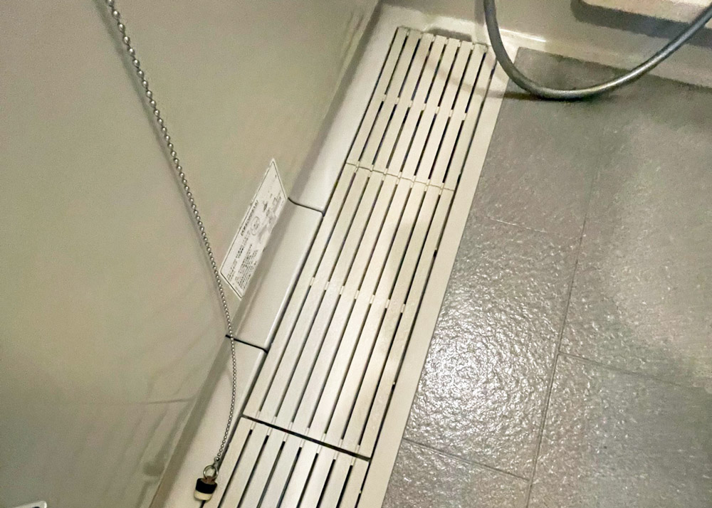 浴室の排水口のグレーチング(排水口カバー)