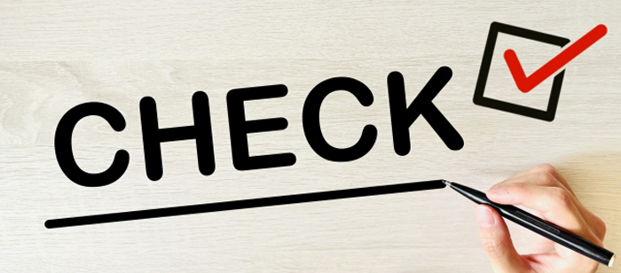 チェック